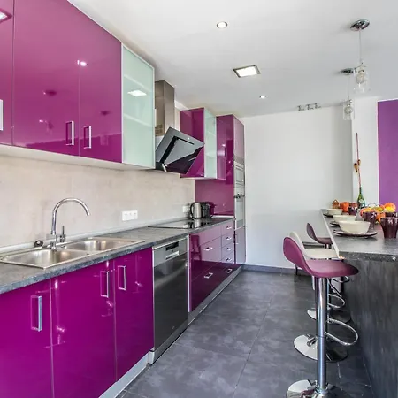 Goldhome - De Lujo Piscina Climatizada Con Jacuzzi 12 Personas Villa *
