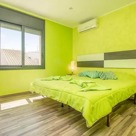 Goldhome - De Lujo Piscina Climatizada Con Jacuzzi 12 Personas Villa Empuriabrava