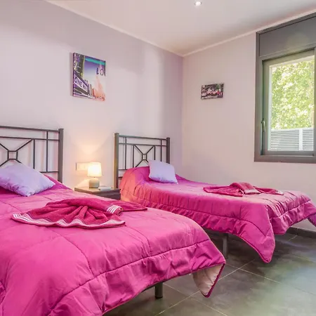 Villa Goldhome - De Lujo Piscina Climatizada Con Jacuzzi 12 Personas Empuriabrava
