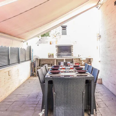 Villa Goldhome - De Lujo Piscina Climatizada Con Jacuzzi 12 Personas